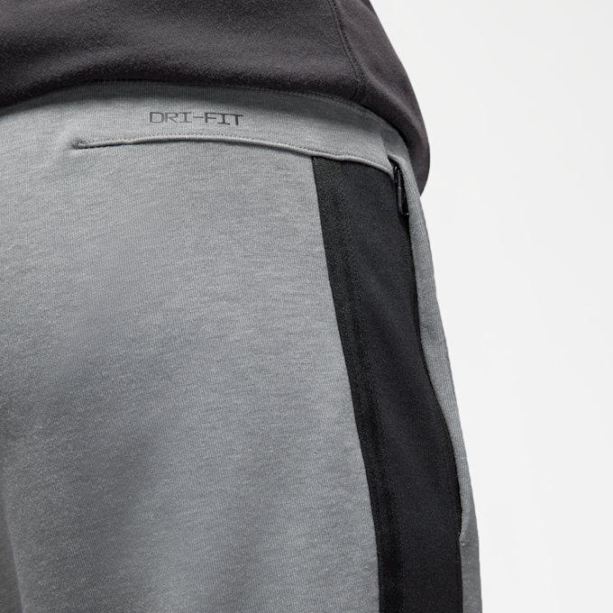 Jordan Dri-FIT Sport Air Statement Pants grau 15220 5