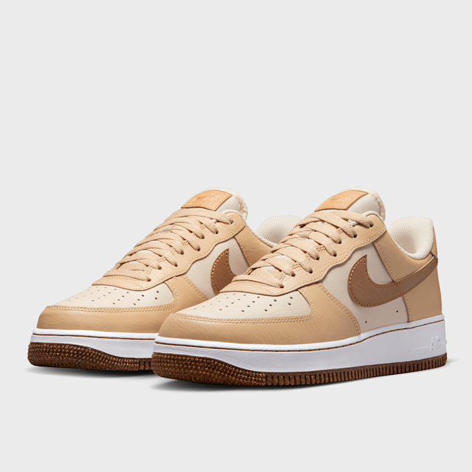 Nike   Air Force 1 '07 EMB blanc 15253 4
