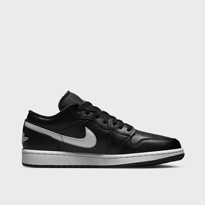 Jordan WMNS Air Jordan 1 Low czarny 15262 2