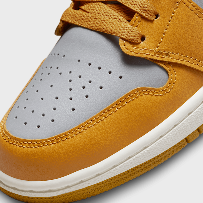 Jordan WMNS Air Jordan 1 Low grau 15263 7