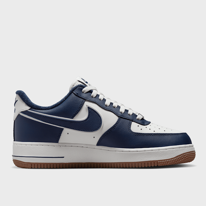 Nike Air Force 1 '07 LV8 bijela 15283 2