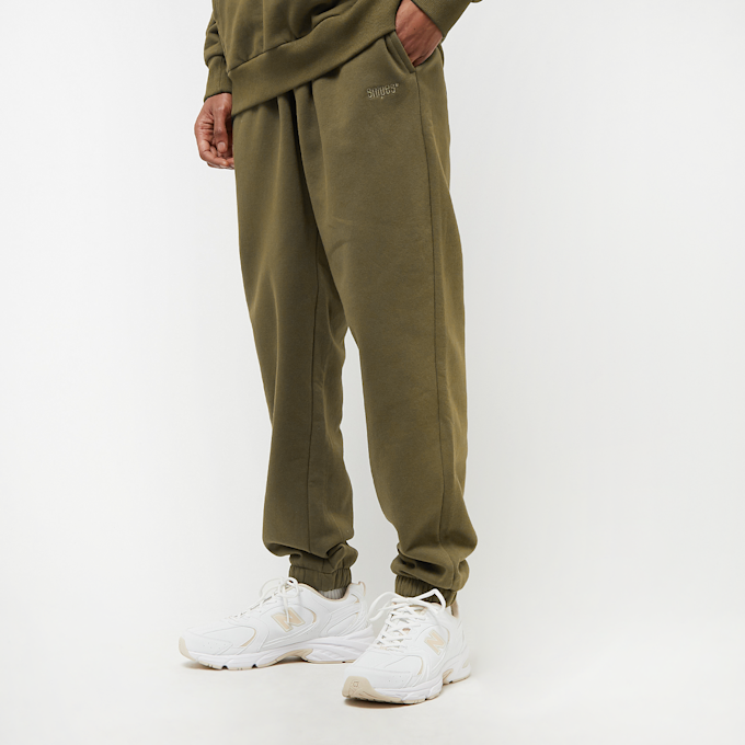 SNIPES Small Logo Essential Loose Sweat Pants grün 18482 1