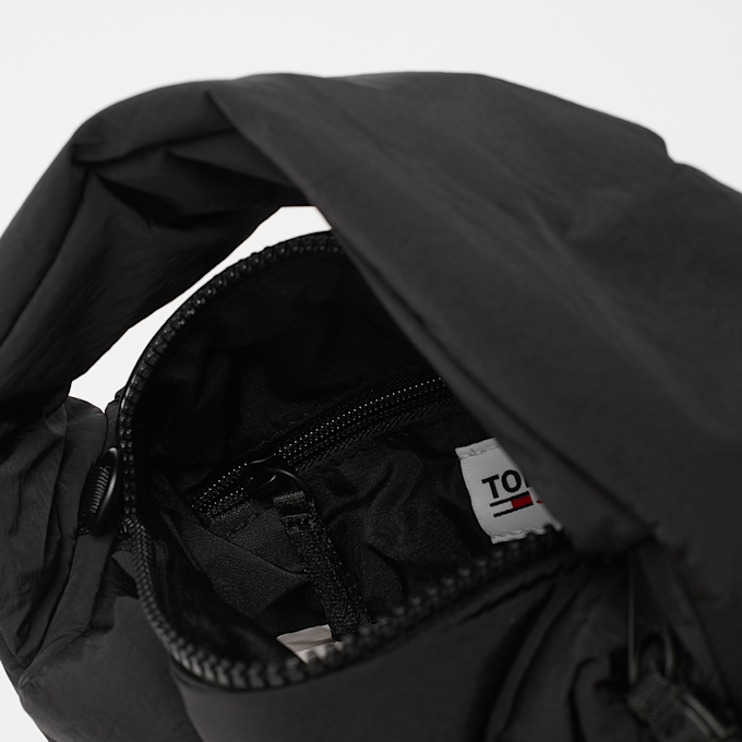 Tommy Jeans Hype Conscious Crossover schwarz 18685 4