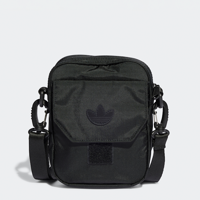 adidas Originals adicolor Premium Essentials Festival Bag blau 18944 1