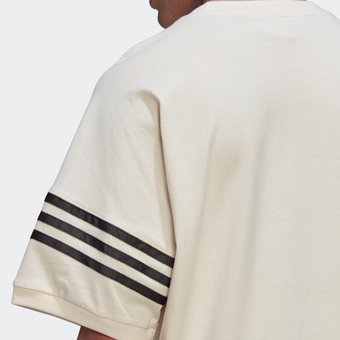 adidas Originals adicolor Neuclassics T-Shirt beż 18989 4