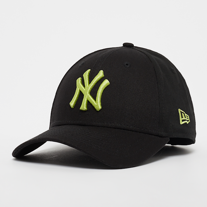 New Era 9Forty League Essential MLB New York Yankees czarny 19088 1