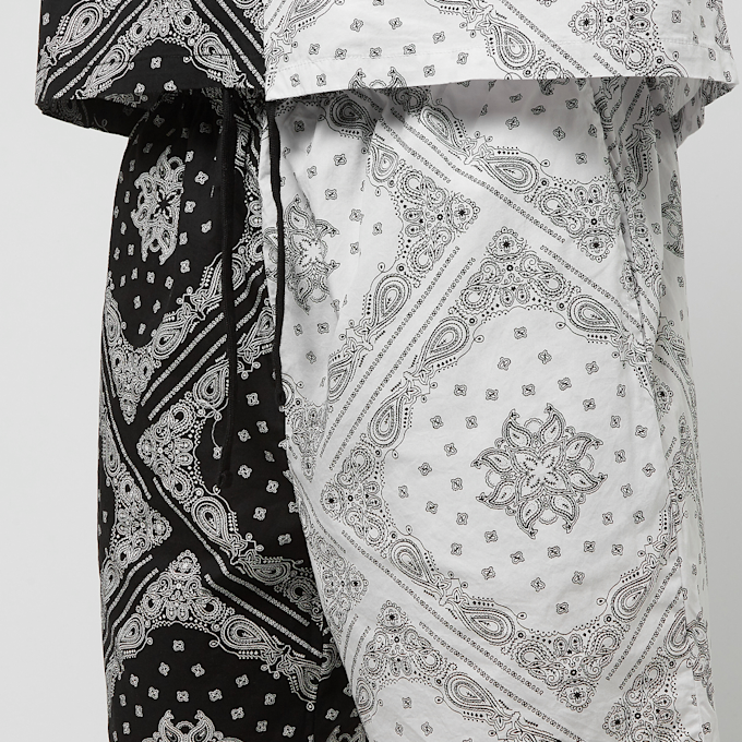 Karl Kani Small Signature Paisley Block Resort Shorts czarny 19169 3