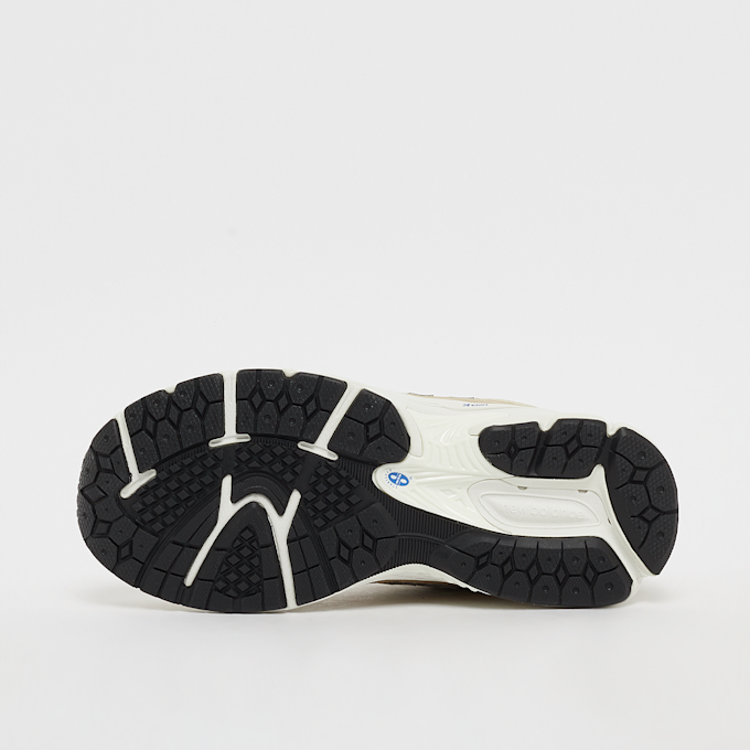 New Balance 2002R (GS) weiß 19273 4