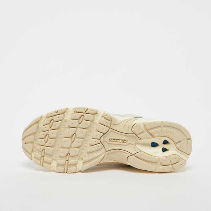 New Balance 530 beige 19392 4