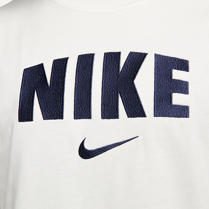 Nike Sportswear Retro T-Shirt bege 20472 4