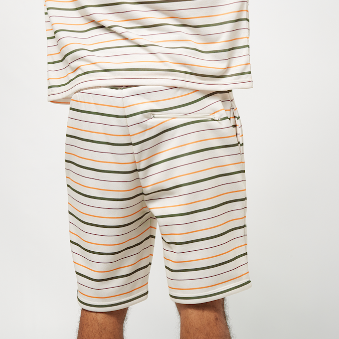 Champion Legacy Bermuda biały 20654 5