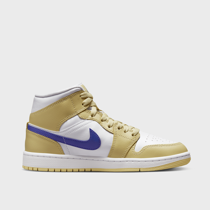 Jordan WMNS Air Jordan 1 Mid bijela 20744 2