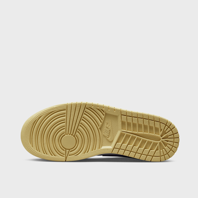 Jordan WMNS Air Jordan 1 Mid biały 20744 3