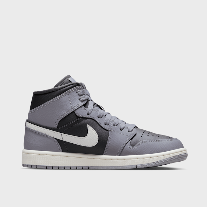 Jordan WMNS Air Jordan 1 Mid grijs 20755 2