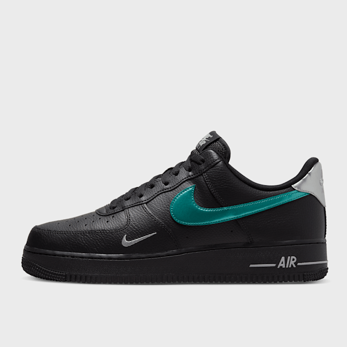 Nike Air Force 1 '07 nero 20780 1