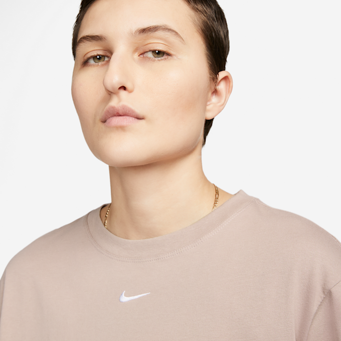 Nike   Sportswear Essentials T-Shirt beige 20786 3