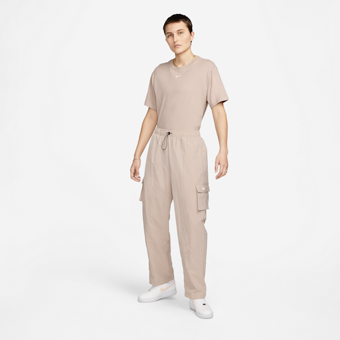 Nike Sportswear Essentials T-Shirt bež 20786 5