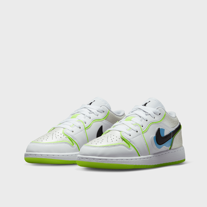 Jordan 1 Low SE (GS) wit 20859 4