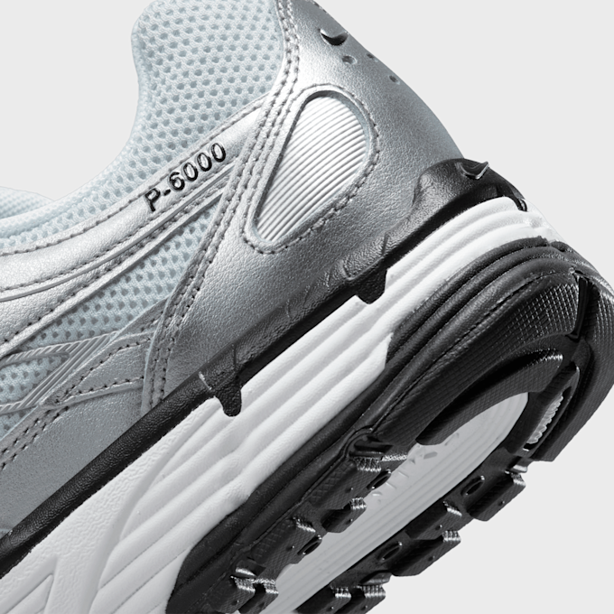 Nike WMNS P-6000 zilver 20928 8