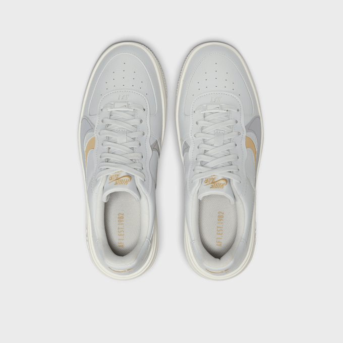 Nike WMNS Air Force 1 Platform grau 20942 6