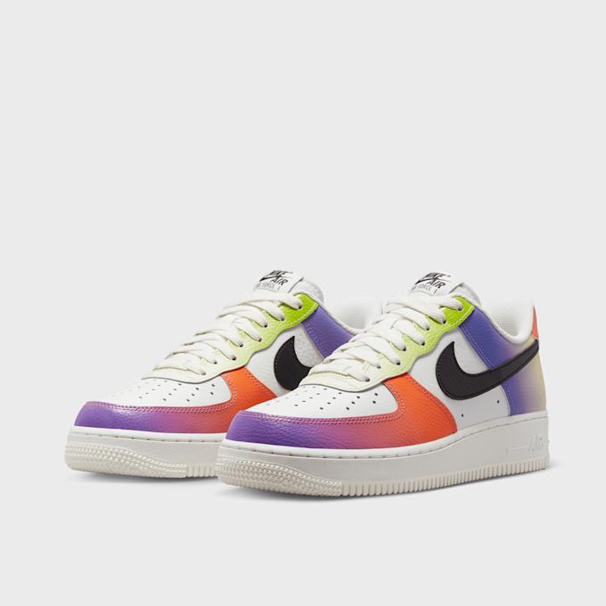 Nike WMNS Air Force 1 '07 weiß 20952 3