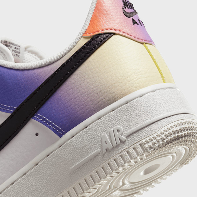 Nike WMNS Air Force 1 '07 weiß 20952 6