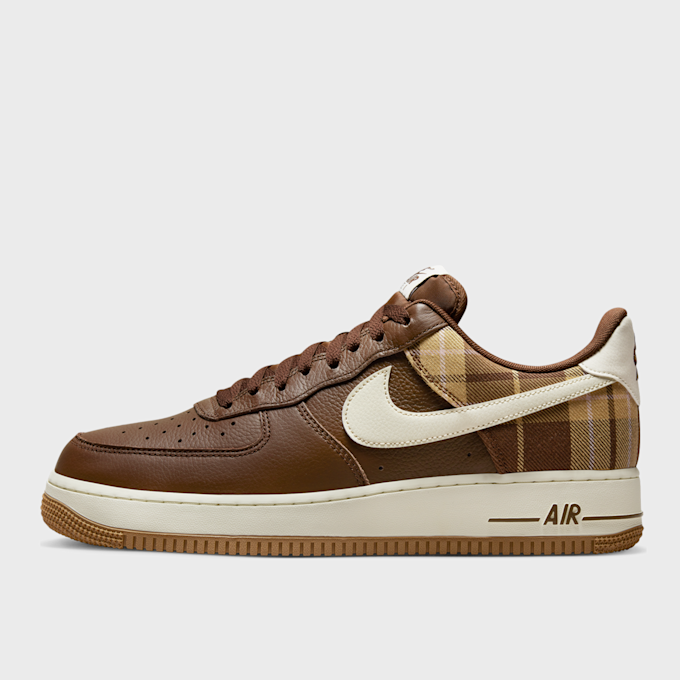 Nike Air Force 1 '07 LX brązowy 20980 1