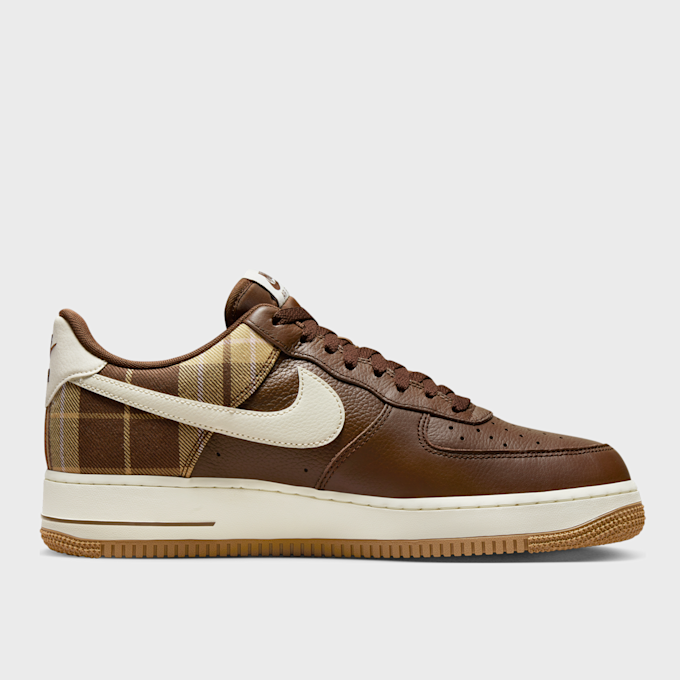 Nike Air Force 1 '07 LX brązowy 20980 2
