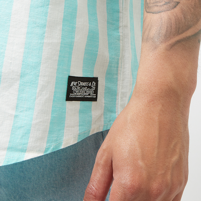 Levi's Skate Shortsleeve Woven 90s blauw 21066 3