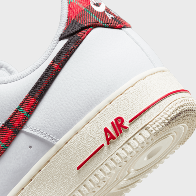 Nike   Air Force 1 '07 LV8 blanc 21093 6