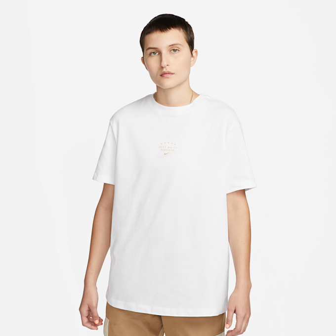 Nike Sportswear Sisterhood Short Sleeve Tee blanc 21353 1