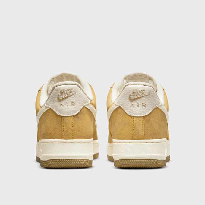 Nike WMNS Air Force 1 '07 beige 21937 5