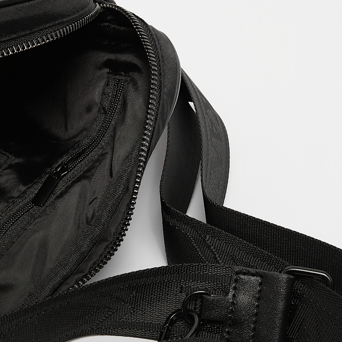 Karl Kani Signature Messenger Bag schwarz 19848 5