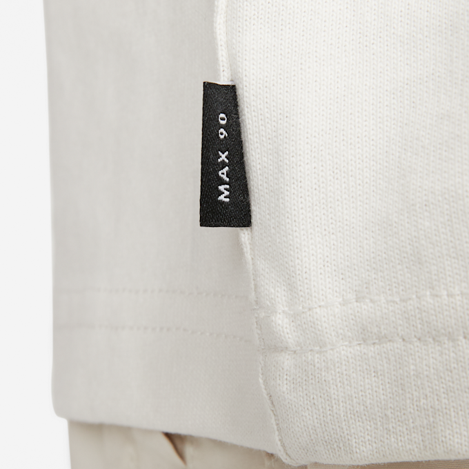 Nike Sportswear Sportswear Premium Essentials T-Shirt beige 20129 6