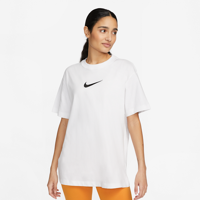 Nike Sportswear Sportswear T-Shirt blanc 20176 1