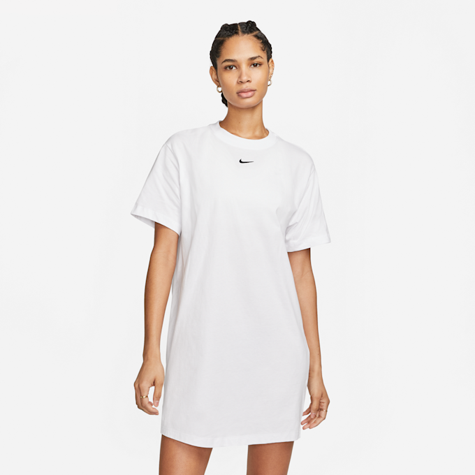 Nike Sportswear Essential Short-Sleeve T-Shirt Dress bianco 20200 1