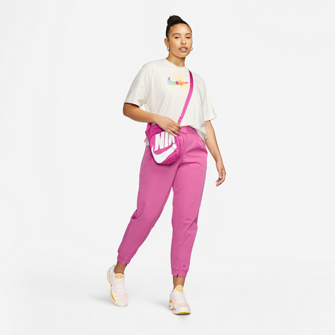 Nike Sportswear T-Shirt beige 20217 4