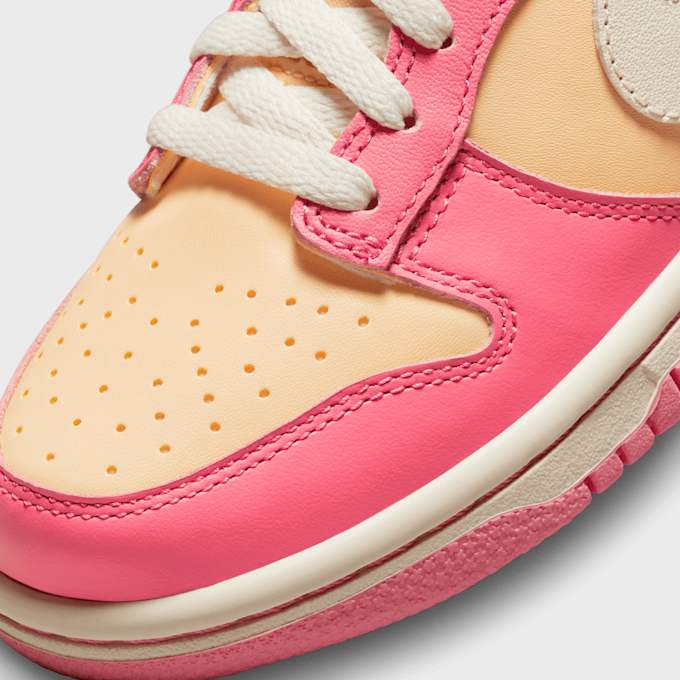 Nike Dunk Low (GS) pomarańczowy 25541 7