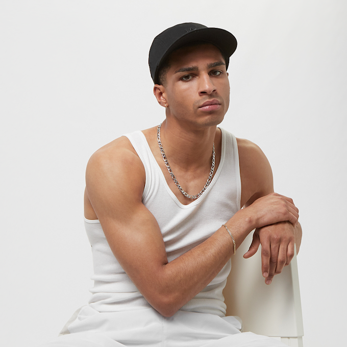 adidas Originals adicolor 5-Panel Cap crna 25584 5