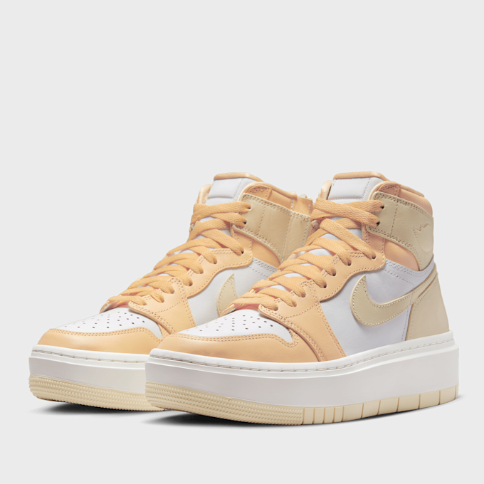 Jordan WMNS Air Jordan 1 Elevate High bež 25685 4