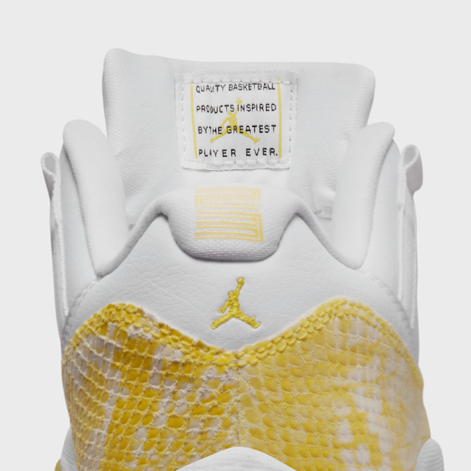 Jordan WMNS Air Jordan 11 Retro Low blanc 25687 8