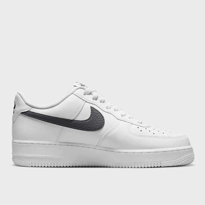 Nike Air Force 1 ´07 weiß 25728 2