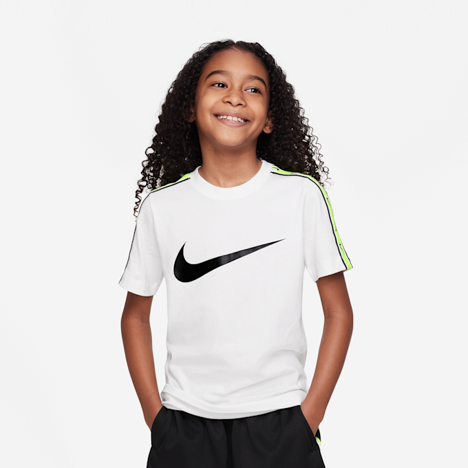Nike Sportswear Repeat T-Shirt wit 25736 1