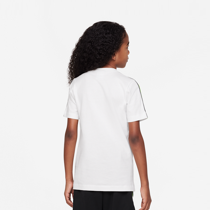 Nike Sportswear Repeat T-Shirt wit 25736 2