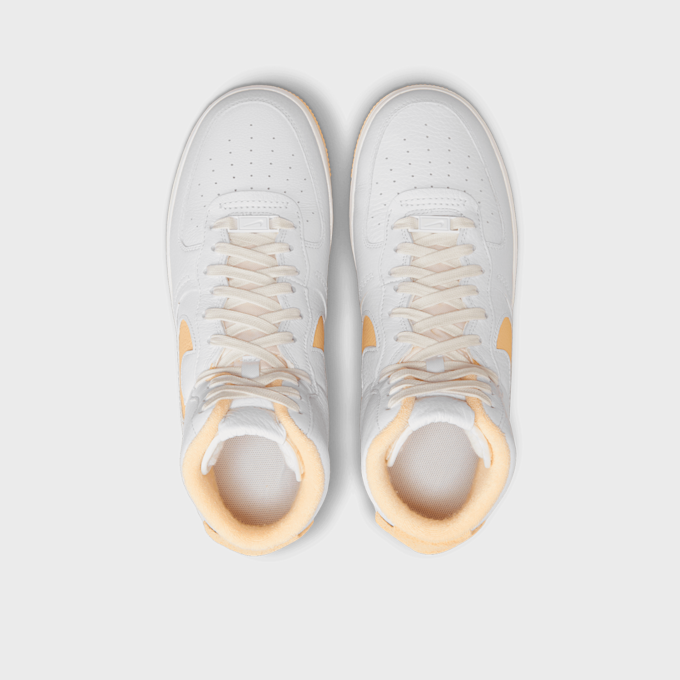 Nike WMNS Air Force 1 Sculpt biały 25808 6