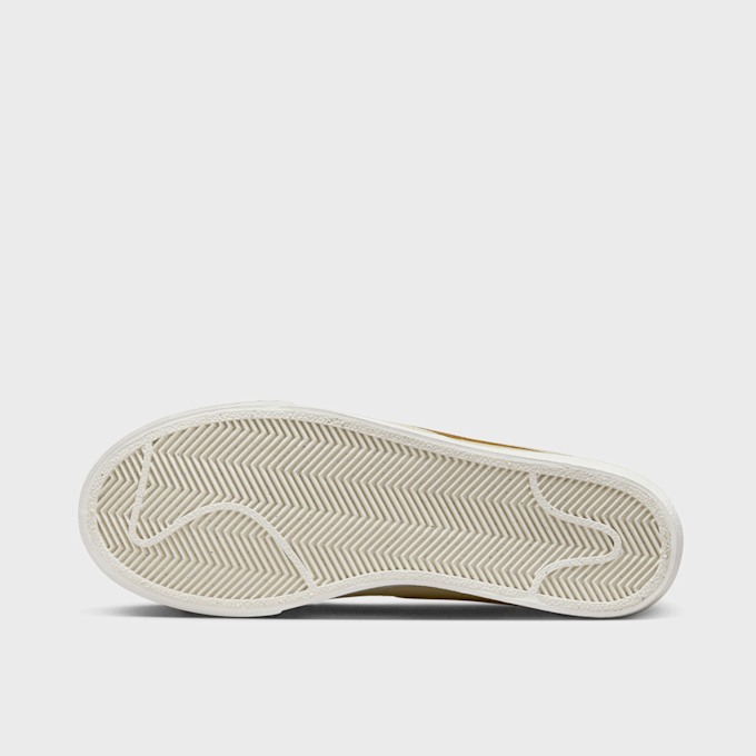 Nike   WMNS Blazer Low Platform Canvas bijela 25829 3