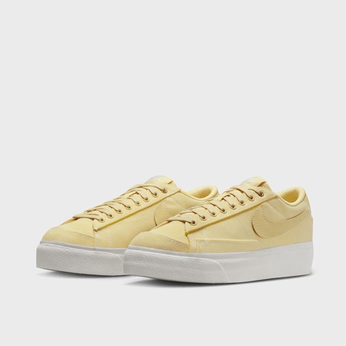 Nike   WMNS Blazer Low Platform Canvas bijela 25829 4