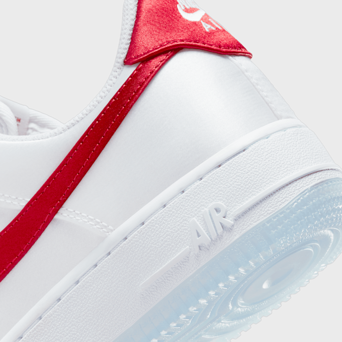 Nike WMNS Air Force 1 '07 blanc 25831 8