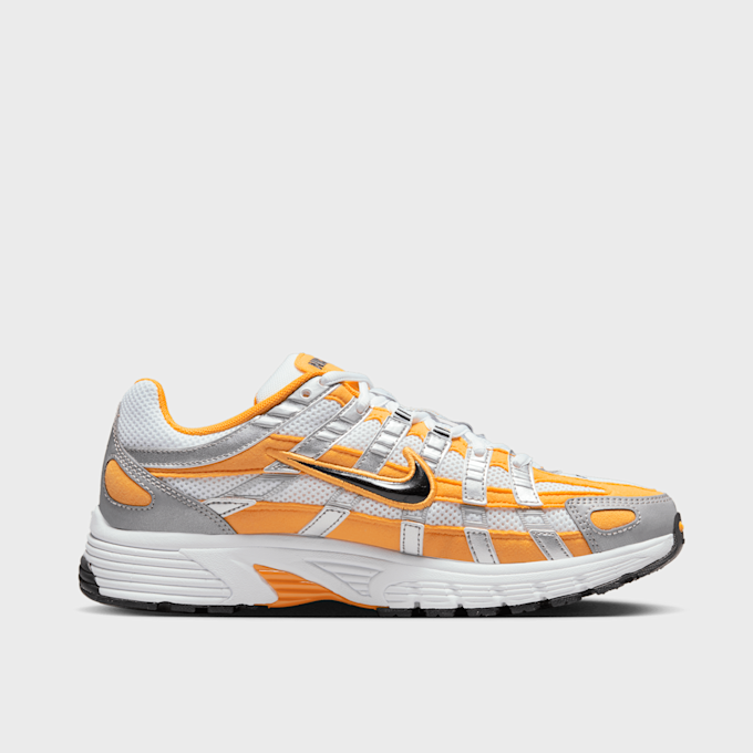 Nike WMNS P-6000 bianco 25860 2