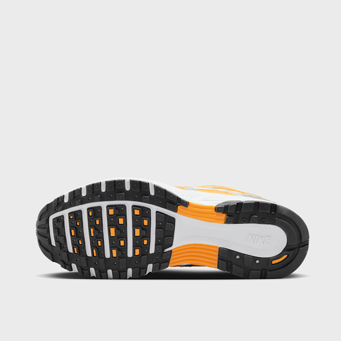 Nike WMNS P-6000 bijela 25860 3